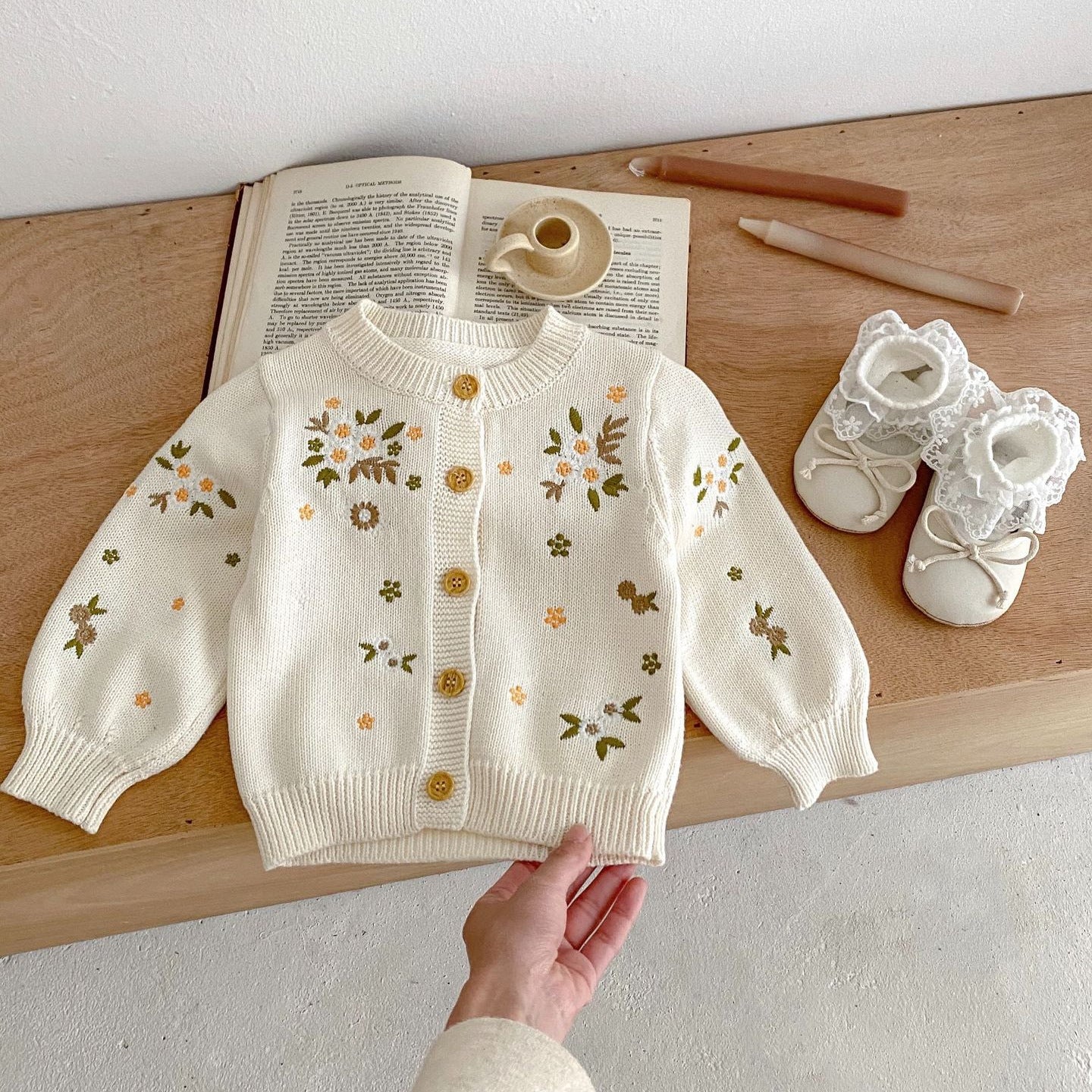 New Arrival Baby Kids Girls Comfortable Flowers Embroidery Gift Set