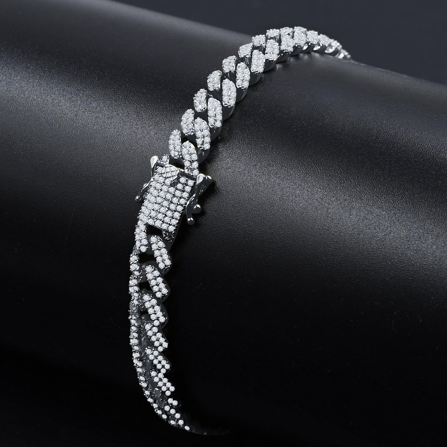 Bling Master ANGUS 10MM Silver Cuban Chain Bracelet